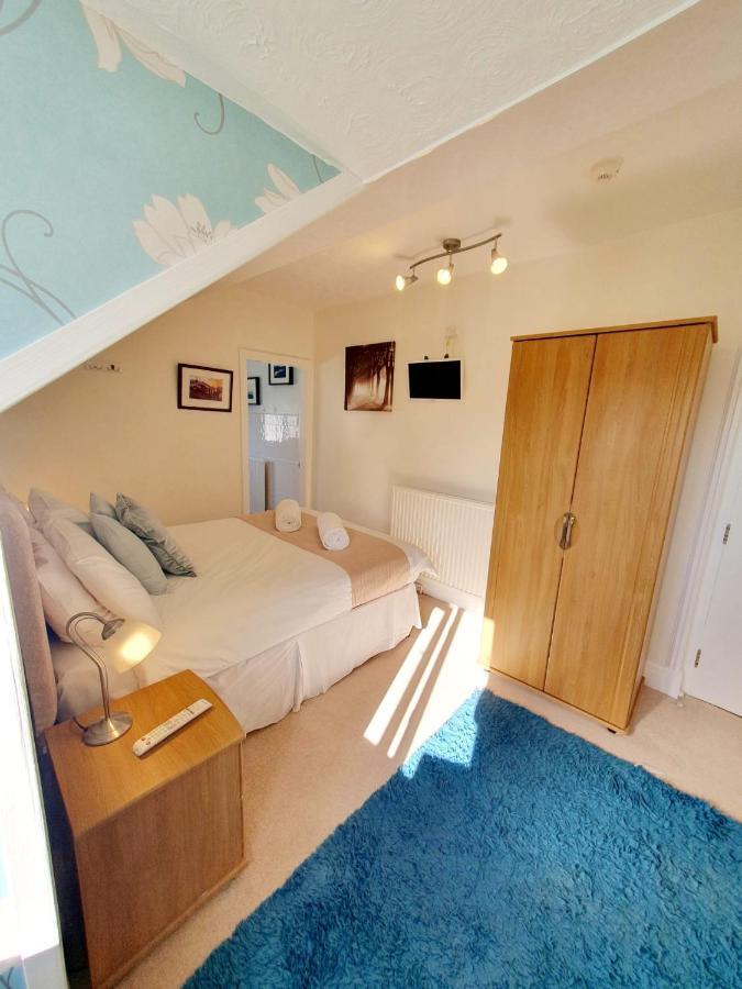 Cleave Court Guest House 兰迪德诺 外观 照片