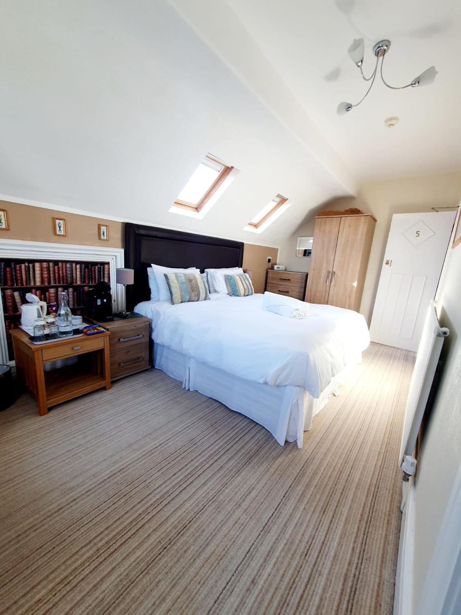 Cleave Court Guest House 兰迪德诺 外观 照片