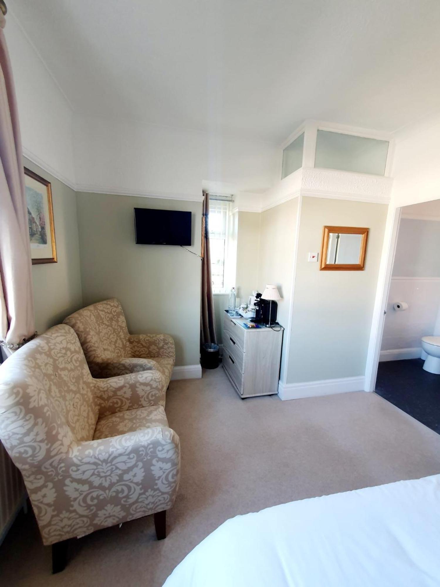 Cleave Court Guest House 兰迪德诺 外观 照片