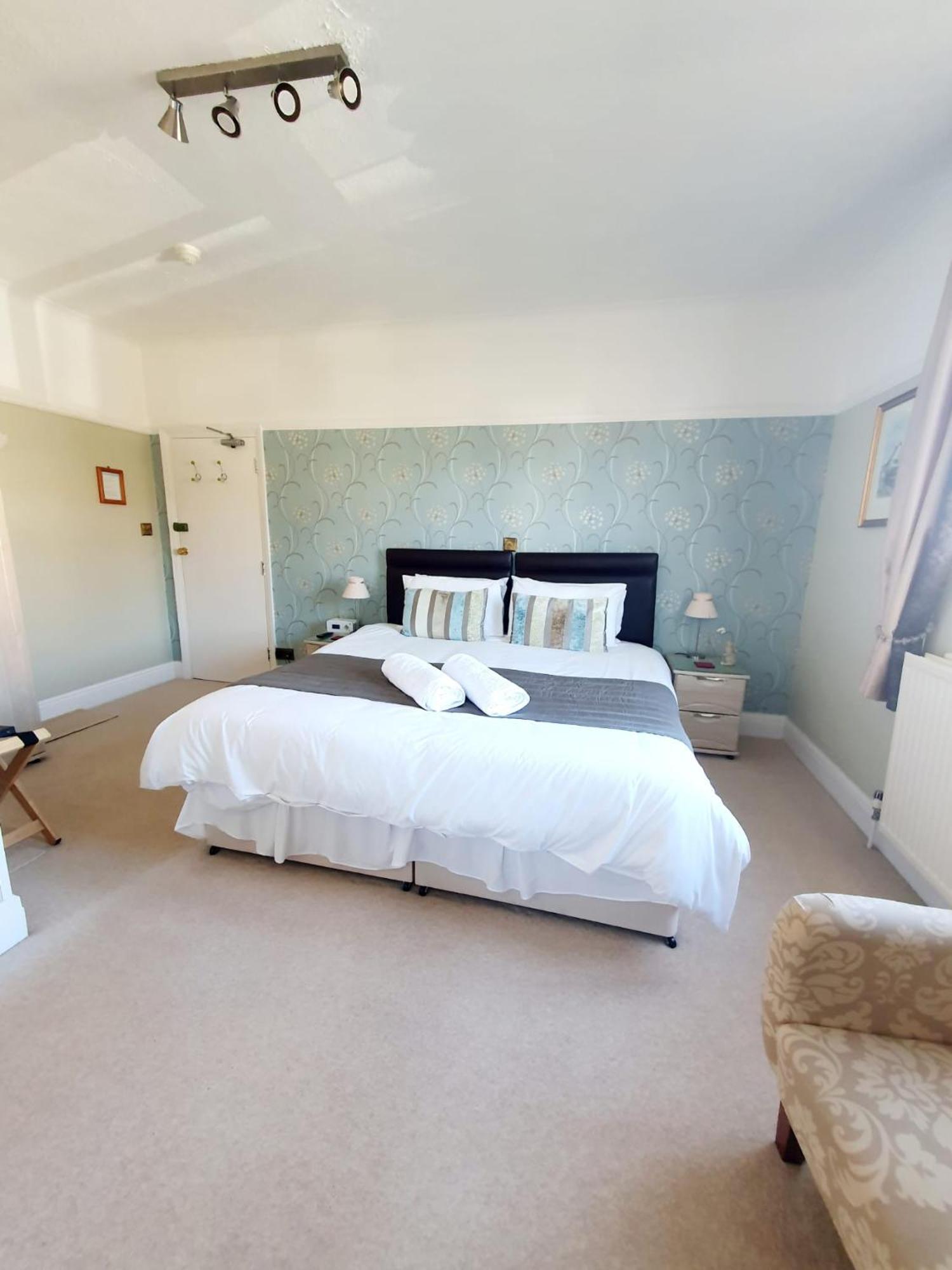 Cleave Court Guest House 兰迪德诺 外观 照片